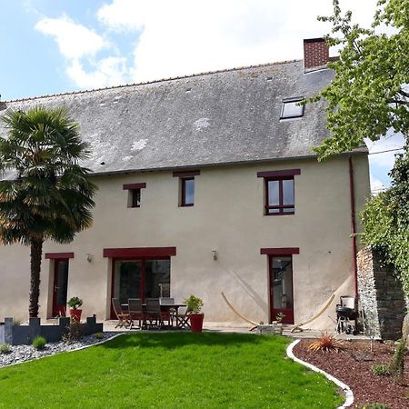Appartement dans maison de 1789 au centre de Vitré Extérieur photo