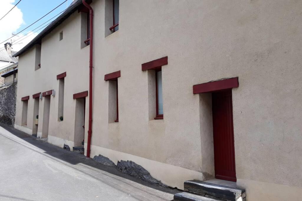 Appartement dans maison de 1789 au centre de Vitré Extérieur photo