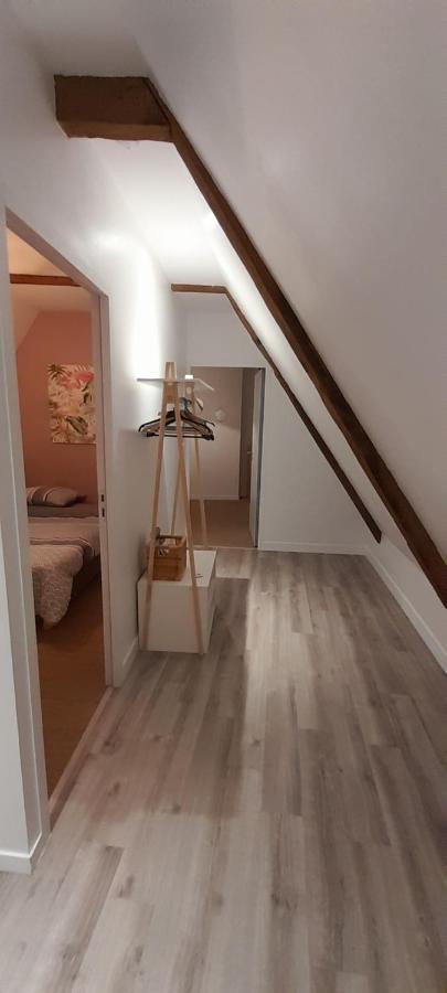 Appartement dans maison de 1789 au centre de Vitré Extérieur photo